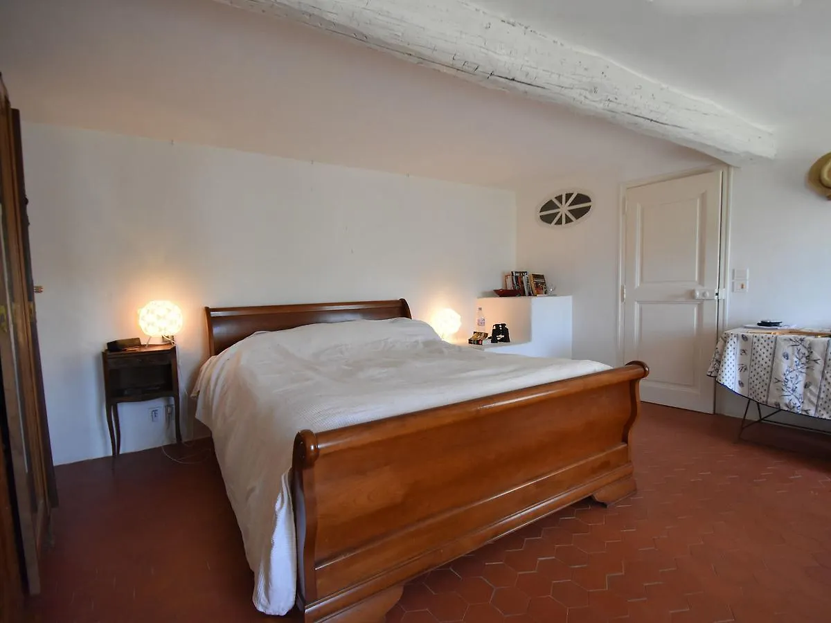 Holiday home Farmhouse In Draguignan With Terrace