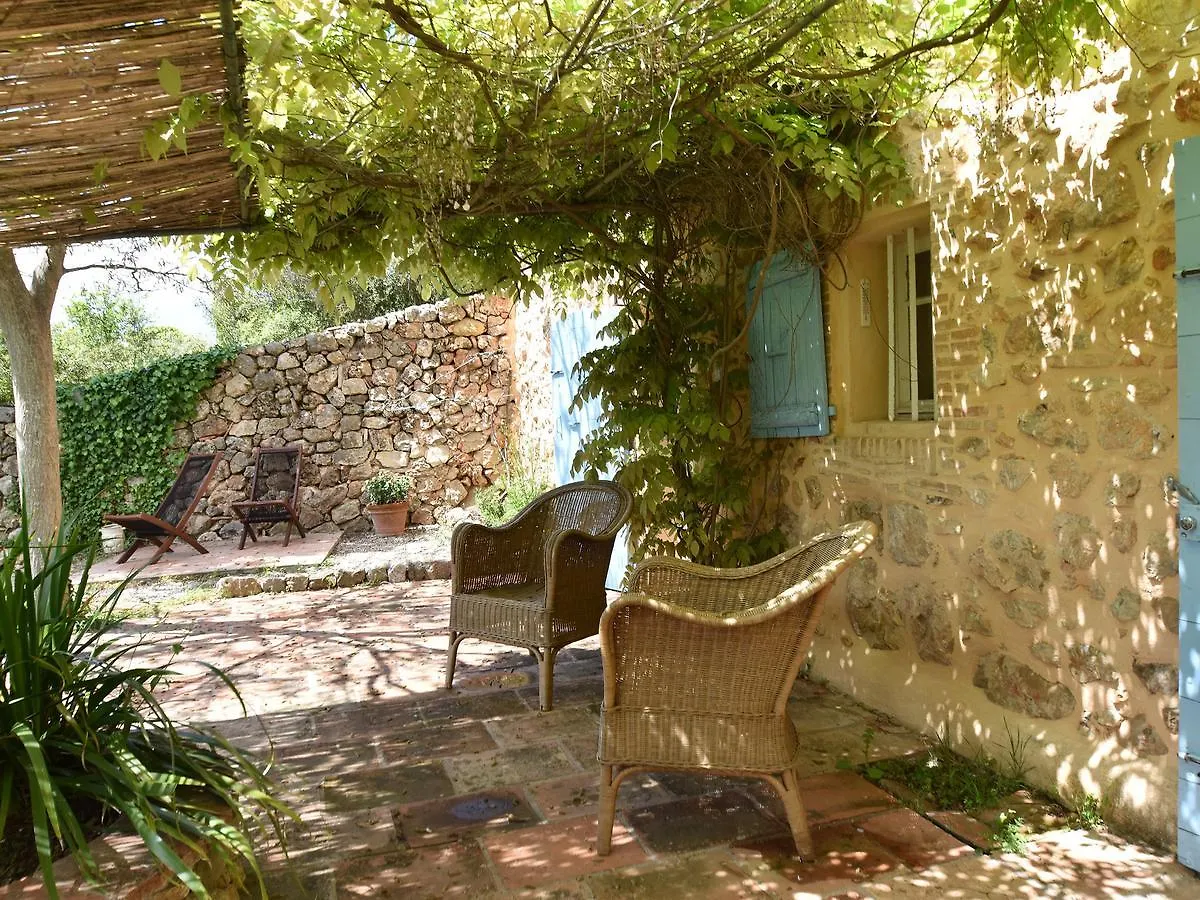 Holiday home Farmhouse In Draguignan With Terrace